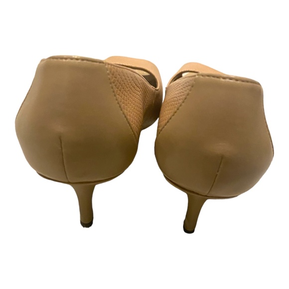 Lifestride comfort vegan nude peep toe heels. Sz 8 - Picture 10 of 16